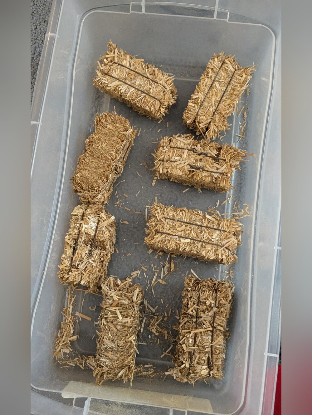 Vintage Miniature Hay Bales Real Straw Wire Bound 8 Breyer Model Horse Scale